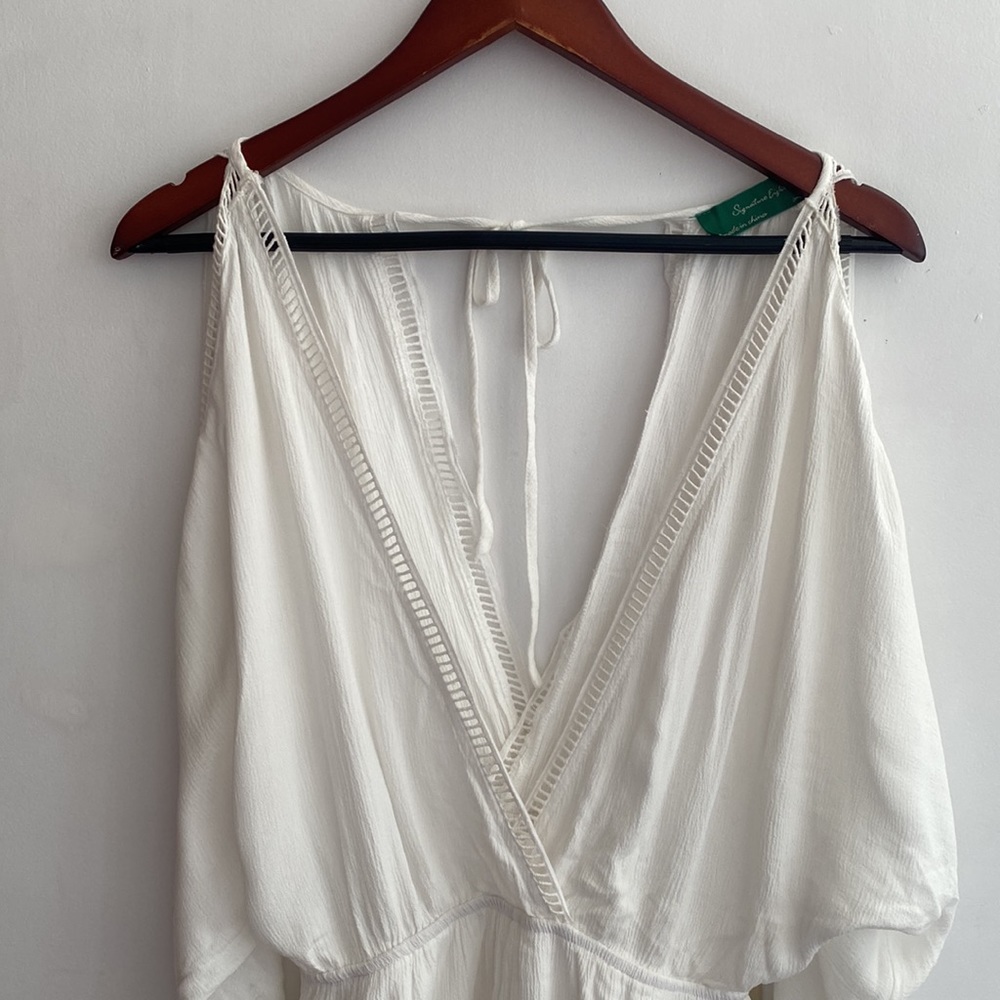 Signature8 S White Cold Shoulder Romper - Picture 4 of 12